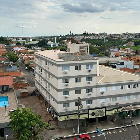 Onix Hotel Assis Exterior photo