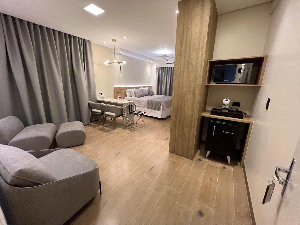 Onix Hotel Assis Exterior photo