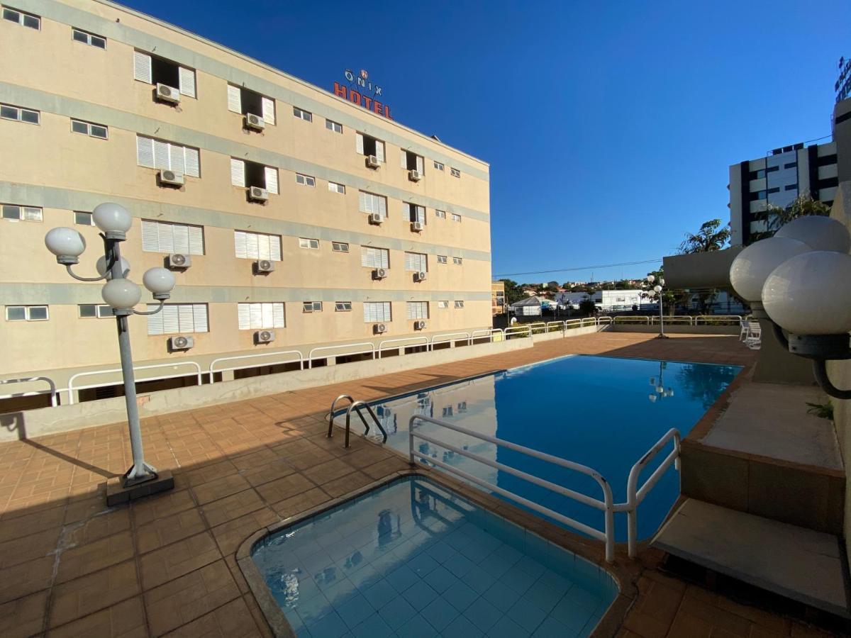 Onix Hotel Assis Exterior photo
