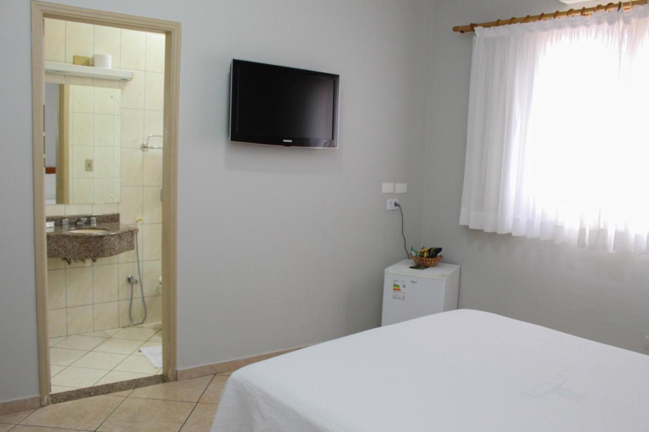 Onix Hotel Assis Exterior photo