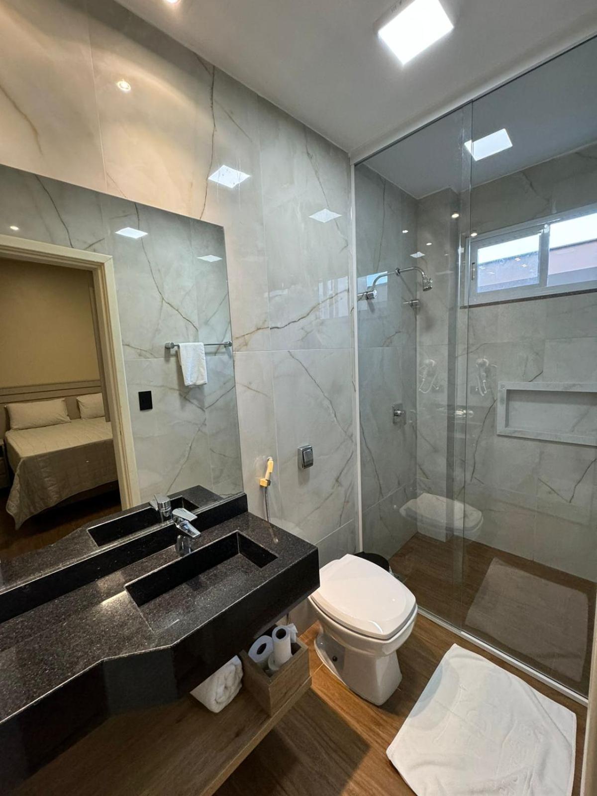 Onix Hotel Assis Exterior photo