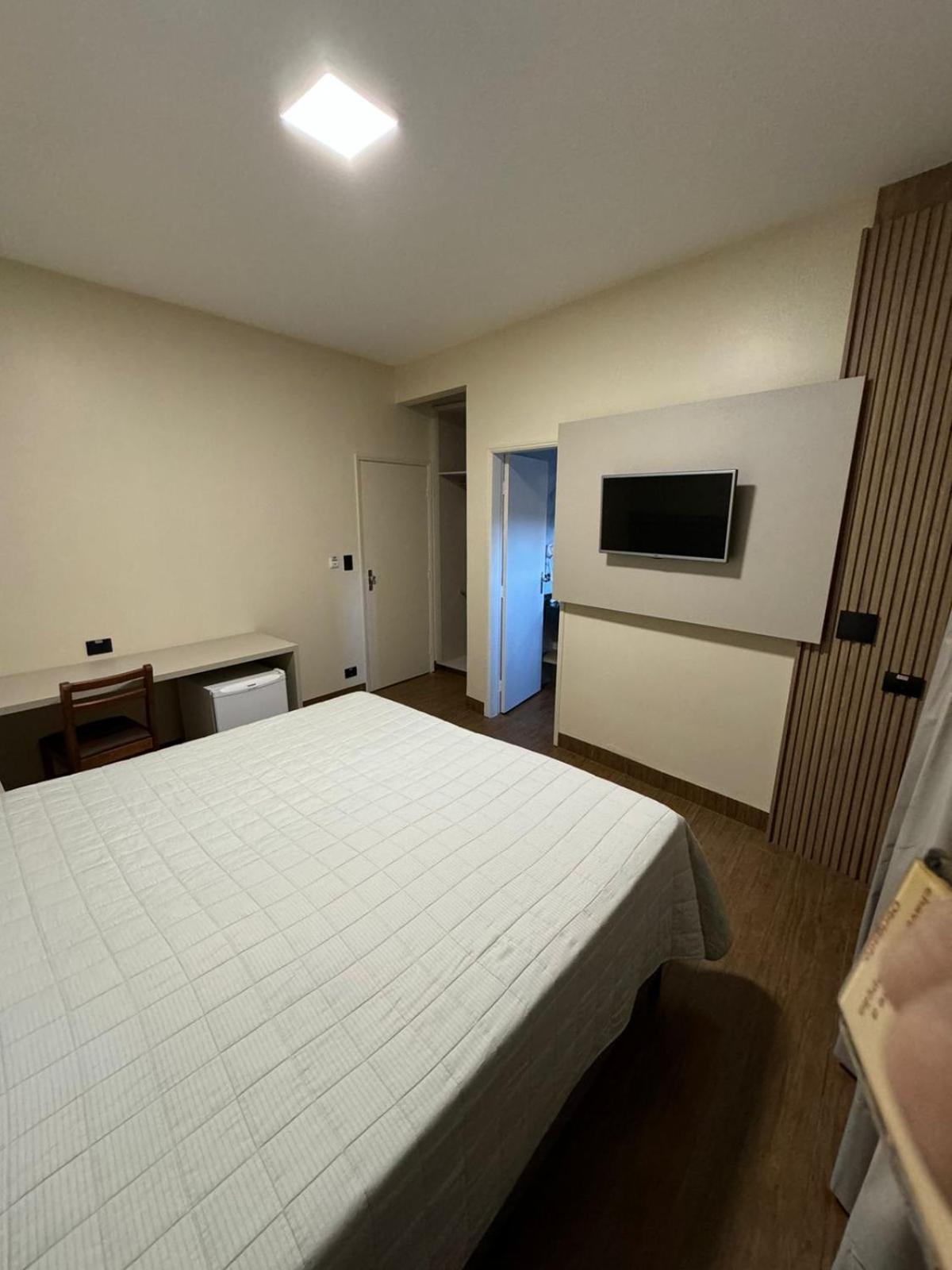 Onix Hotel Assis Exterior photo